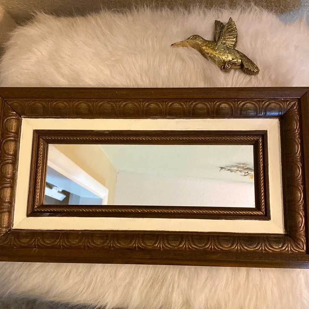 Finished Lin. Print Title Mirror with Surrounding Scallop and Braided Design